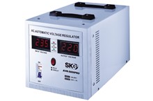 Stabilizzatore di tensione 5000Va